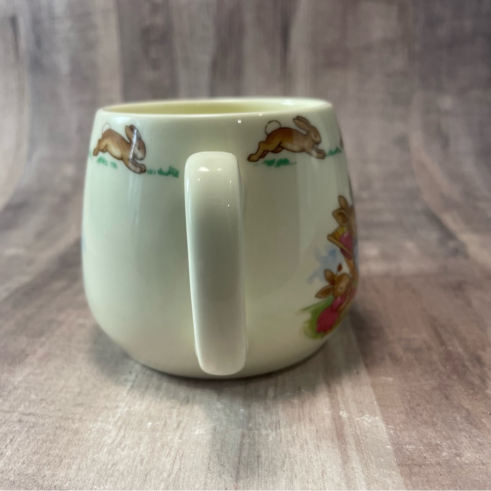 Royal Doulton Bunnykins Double Handle Child Cup Mug Mischievous - Picture 4 of 13